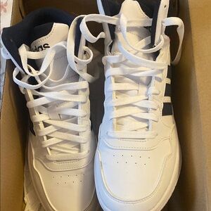 Adidas Men's White and Black Sneakers